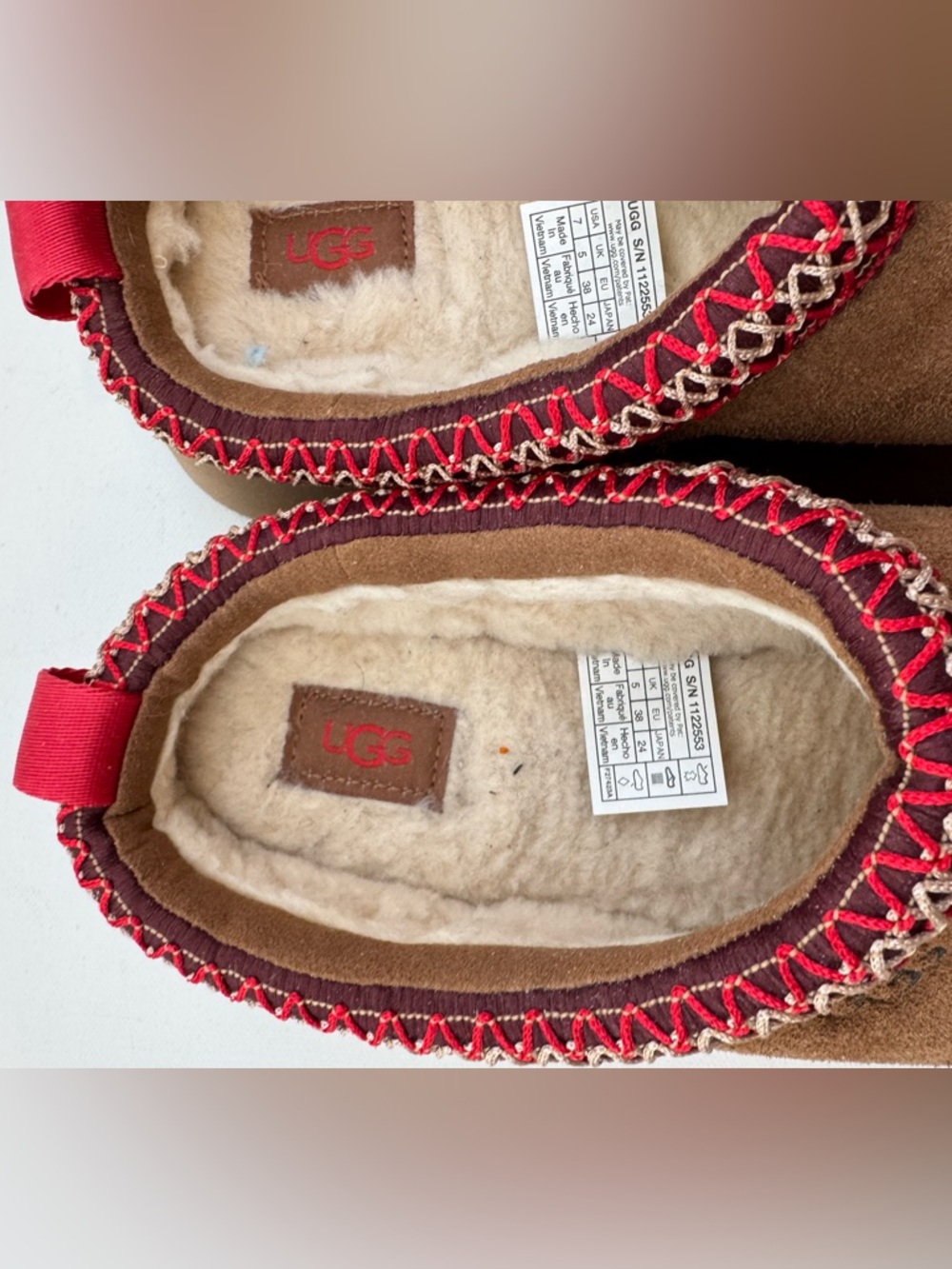 Excellent condition women’s UGG Tasman platform slippers slip on size 7 $145 - Picture 3 of 10